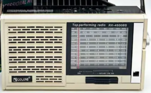 đź“» Radio Retro GOLON RX-4500BS – 4" con Bluetooth, 10 Bandas, Solar y BaterĂa Recargable