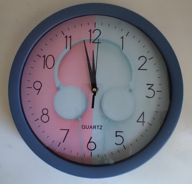 🕒Reloj de pared redondo rosa con azul QUARTZ