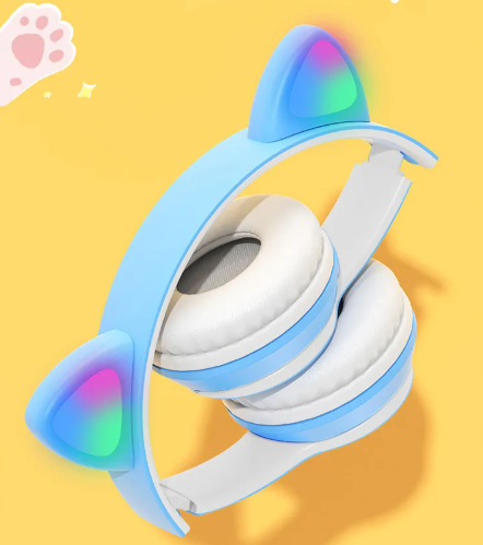 🎧 Audífonos Inalámbricos P47M con Orejas de Gato y Luces LED – Bluetooth 5.0, MicroSD, Diseño Plegable