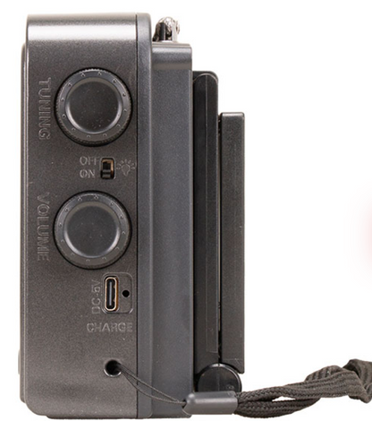 📻 Radio Portátil KTF-2157 – AM/FM con Bluetooth, Linterna y Panel Solar