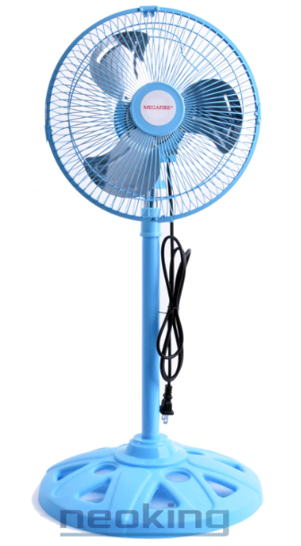 🔹 Ventilador de Pedestal 10" con Aspas Metálicas y 3 velocidades